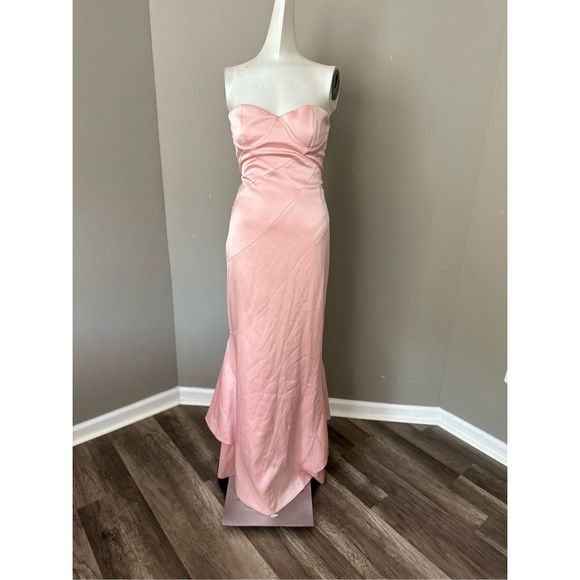 Alice + Olivia Phaedra Draped-Panel Strapless Bustier Gown - Picture 4 of 11